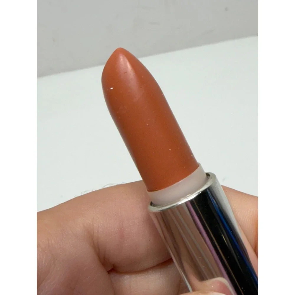 Clinique Different Lipstick Tender Heart Brownish Pink Nude 0.14oz 4g Green Tube